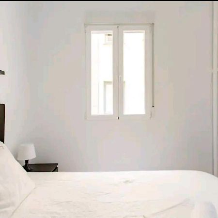 Comoda Habitacion مدريد المظهر الخارجي الصورة